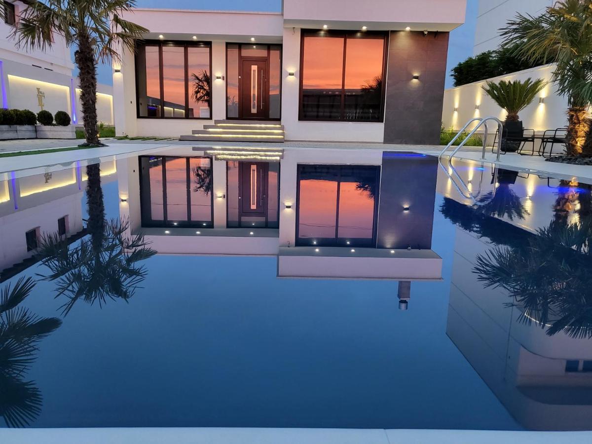 Lt Luxury Villa Rrushkull  Экстерьер фото